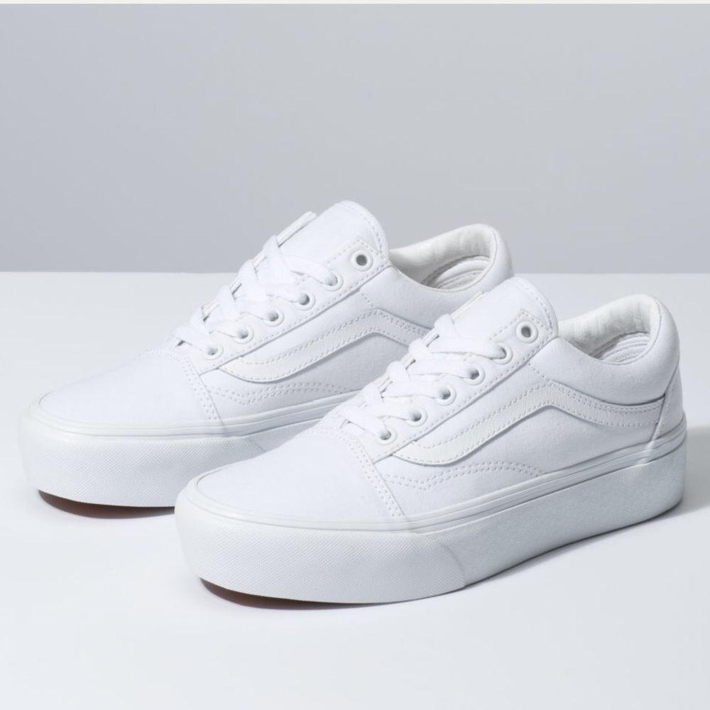 VANS OLD SKOOL PLATFORM WOMENS SIZE 10